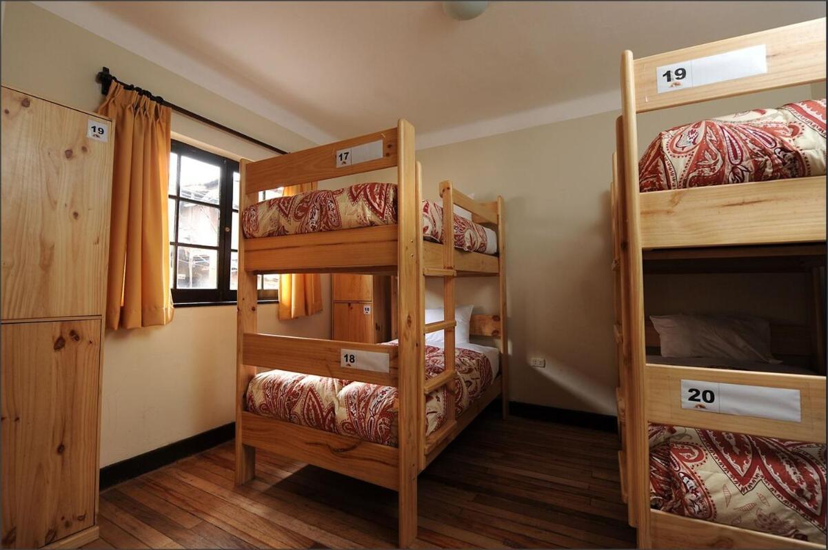 Bear Packer Hostel Cusco Exterior foto