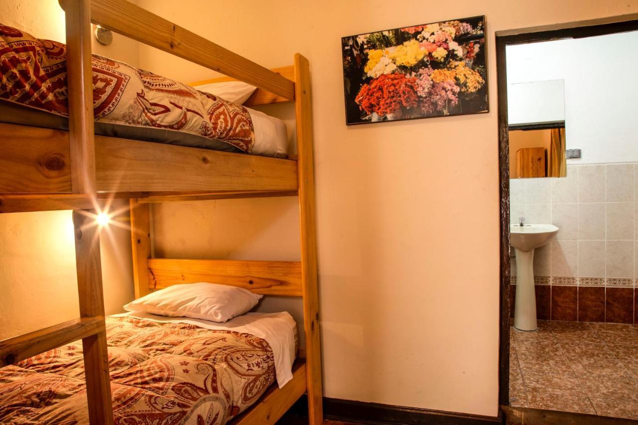 Bear Packer Hostel Cusco Exterior foto